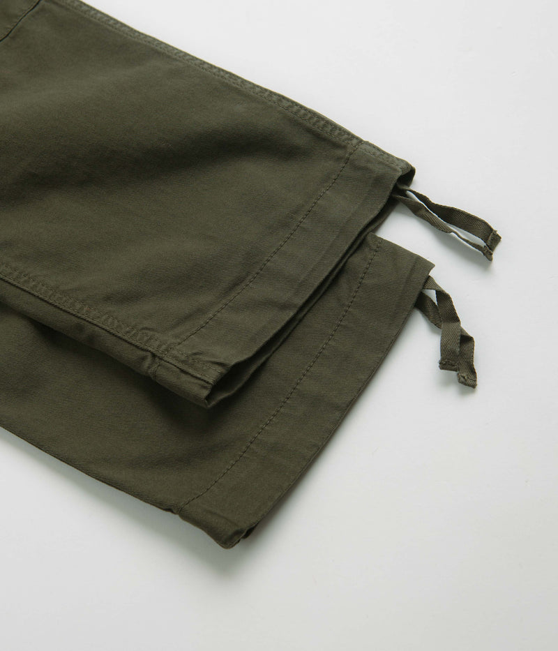 Carhartt Regular Cargo Pants in Dyed Plant