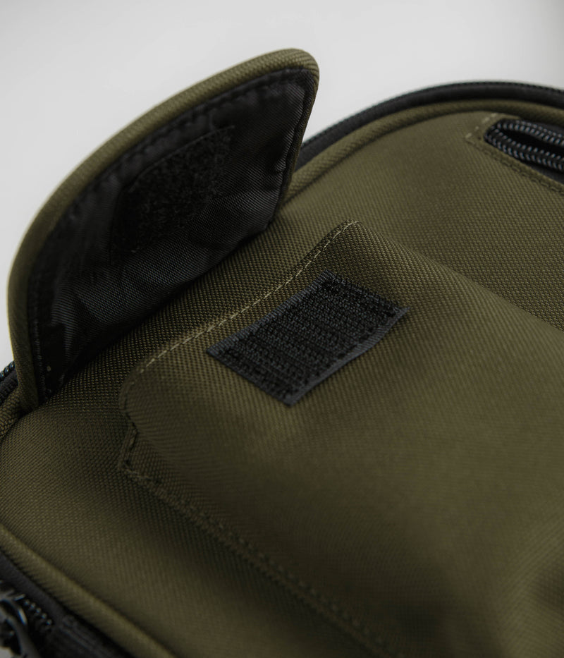 Carhartt Small Essentials Bag in Highland