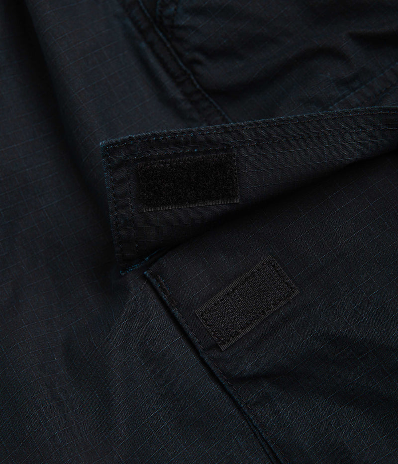Carhartt Wynton Shorts in Black and Amalfi
