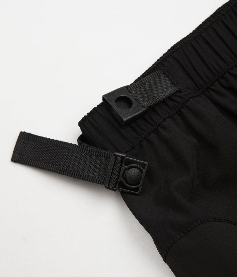 Carrier Goods Expedition Shorts in Black