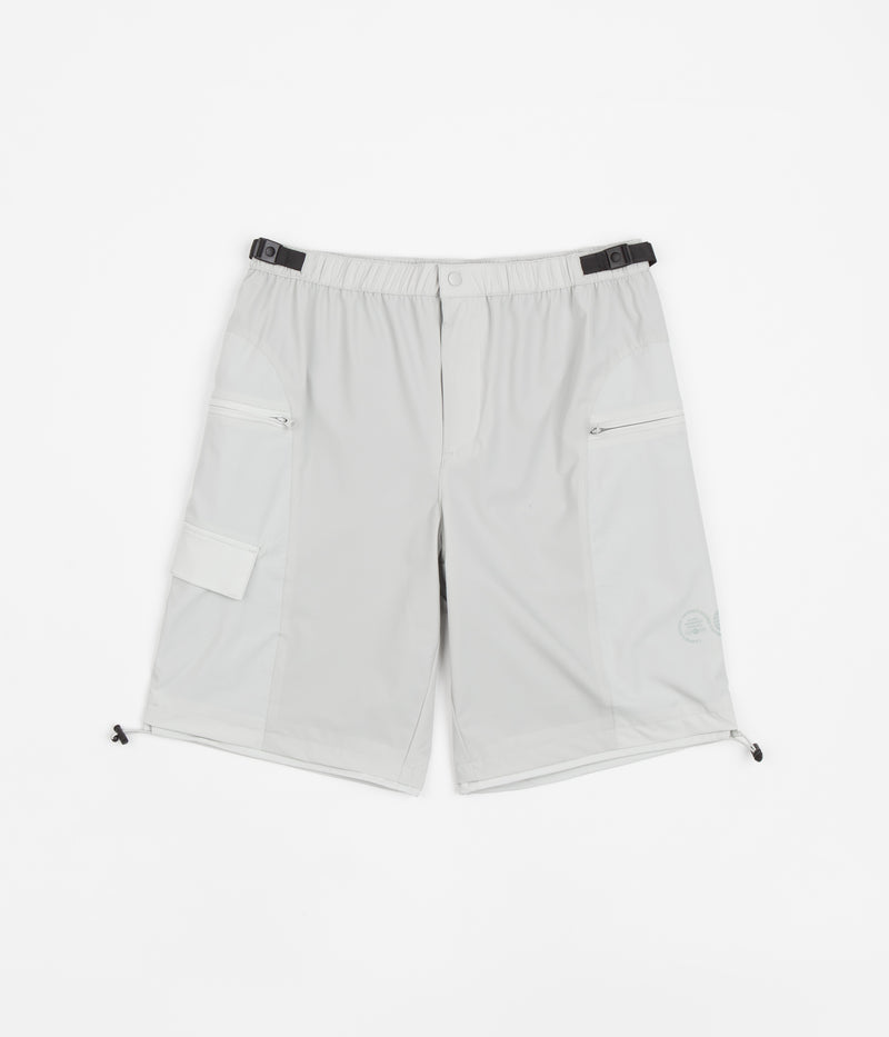 Carrier Goods Expedition Shorts in Celadon Tint