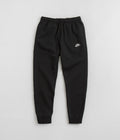Nike Club Fleece Joggers in Black and Black / White