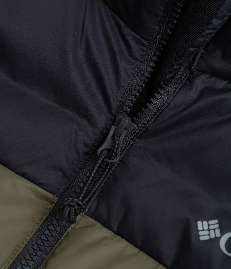 Columbia Bulo Point II Down Jacket in Stone Green and Shark