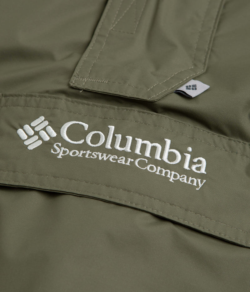 Columbia Challenger Pullover Jacket in Stone Green and Shark