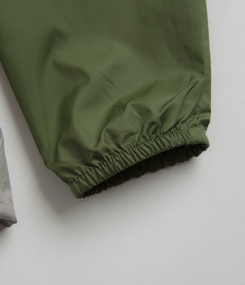 Columbia Challenger Windbreaker Jacket in Canteen and Flint Grey