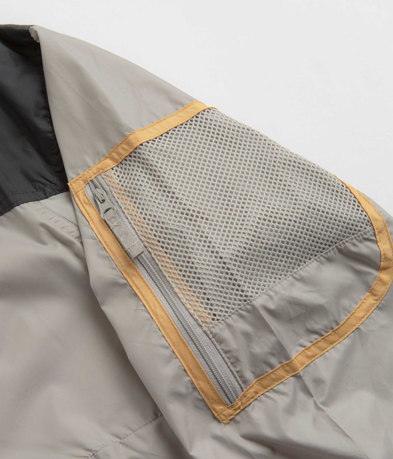 Columbia Challenger Windbreaker Jacket in Flint Grey and Shark