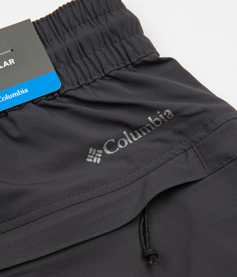 Columbia Coral Ridge Shorts in Shark