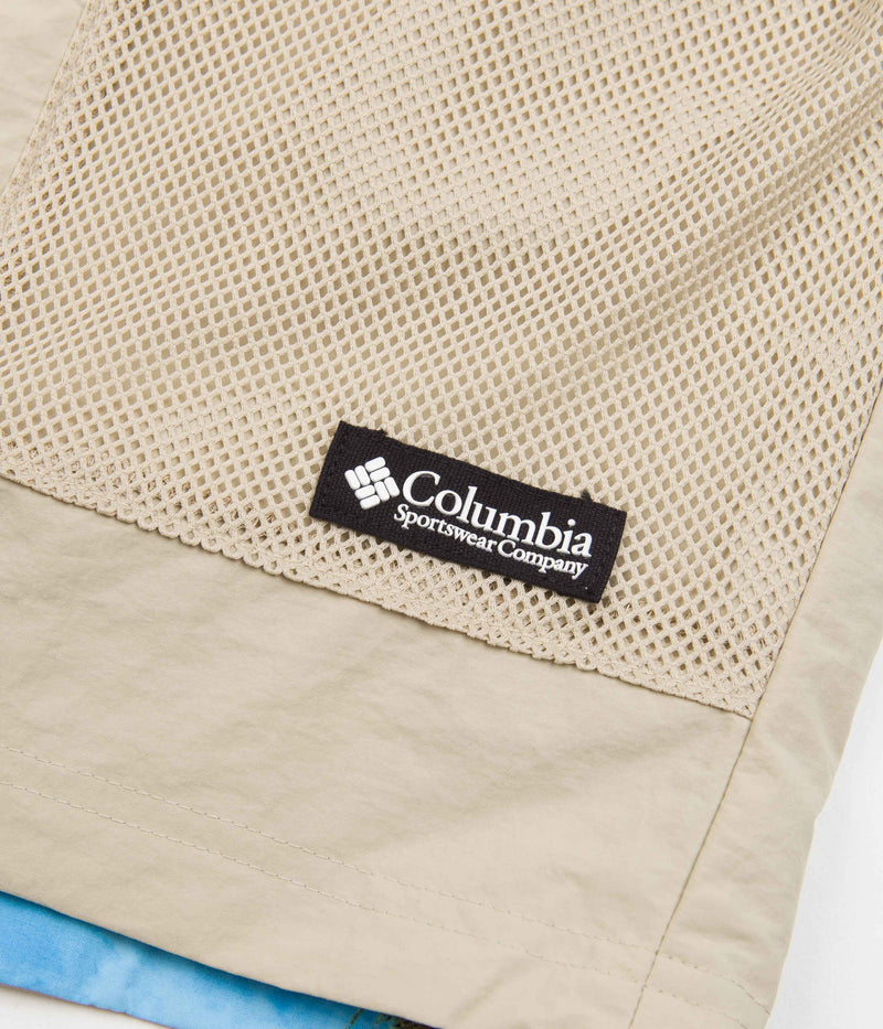 Columbia Deschutes Valley Reversible Shorts in Ancient Fossil and Vista Blue Deschutes Days