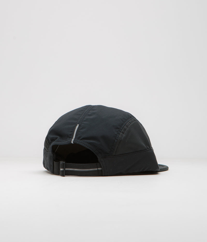 Columbia Escape Thrive Cap in Black