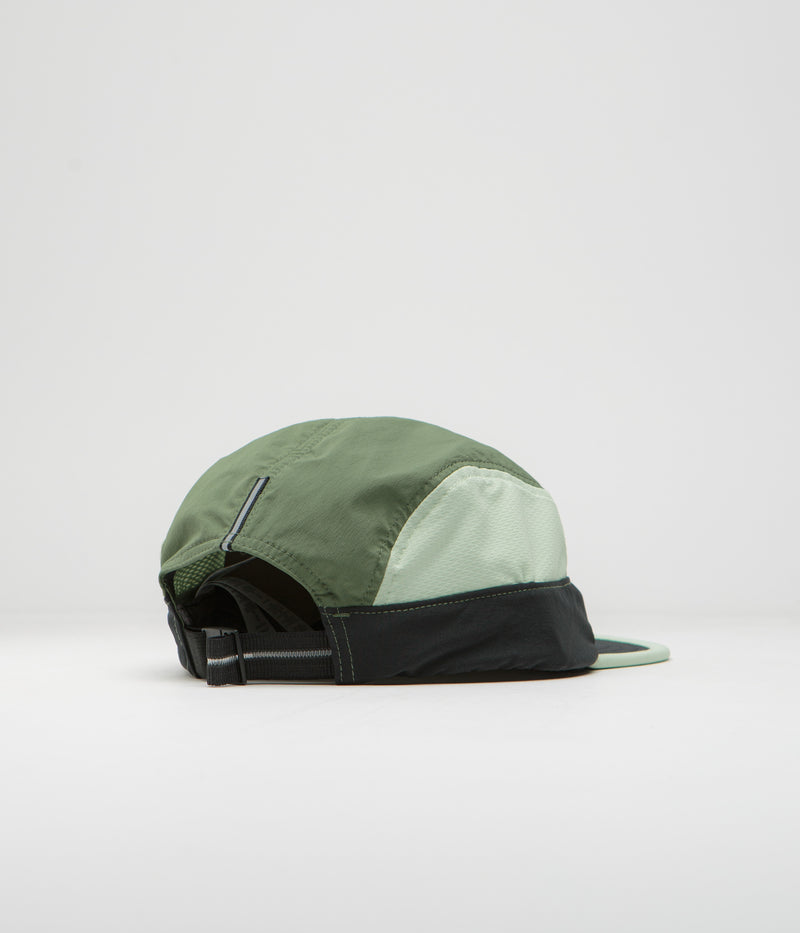 Columbia Escape Thrive Cap in Canteen and Black