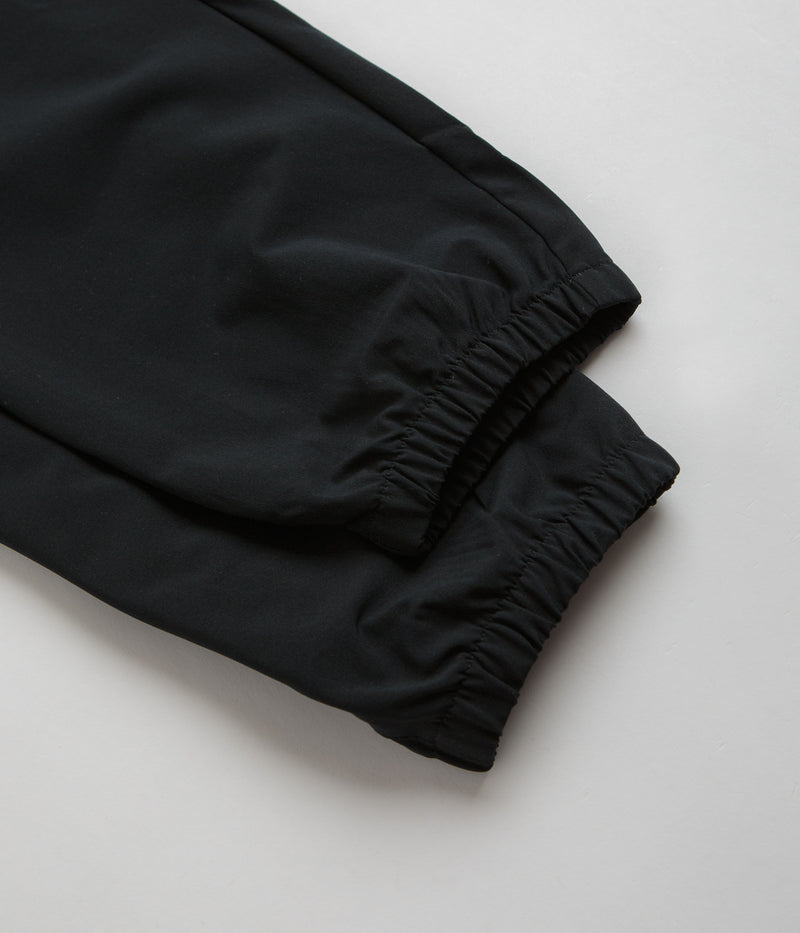 Columbia Hike Joggers in Black