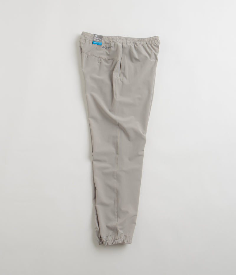 Columbia Hike Joggers in Flint Grey