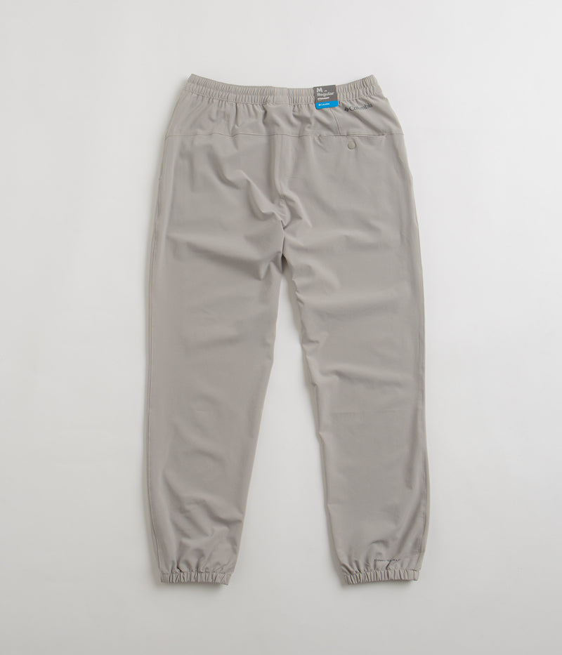 Columbia Hike Joggers in Flint Grey