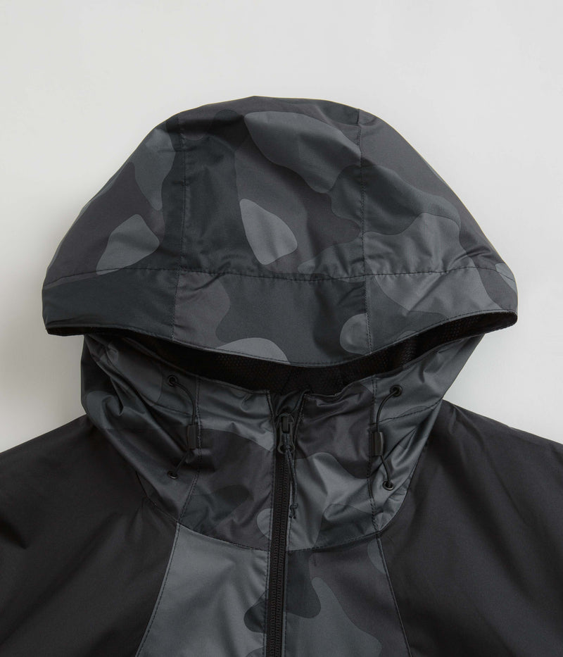 Columbia Inner Limits III Jacket in Black Mod Camo Print and Black