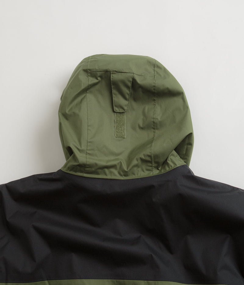 Columbia Inner Limits III Jacket in Canteen and Black / Flint Grey