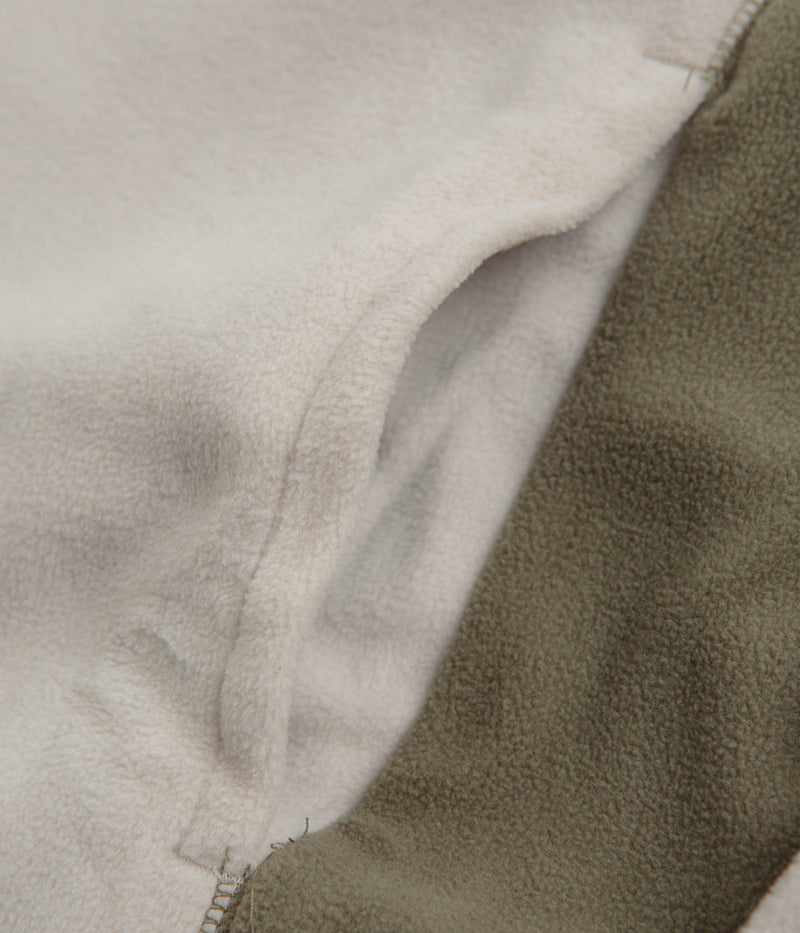 Columbia Klamath Range Full Zip Fleece in Dark Stone and Stone Green