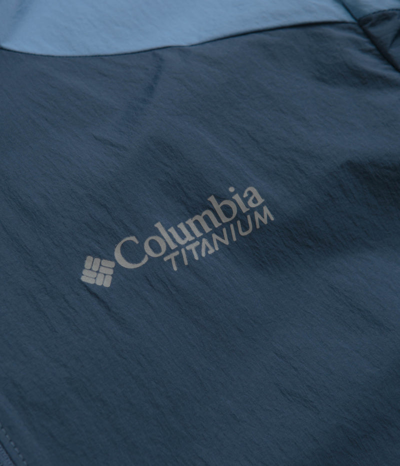 Columbia Loop Trail II Windbreaker Jacket in Dark Mountain and Skyler