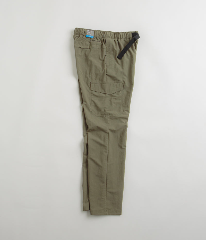 Columbia Mountaindale Cargo Pants in Stone Green
