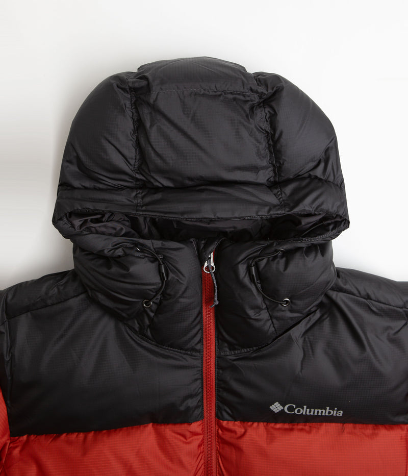Columbia Puffect Hooded Jacket in Warp Red and Shark