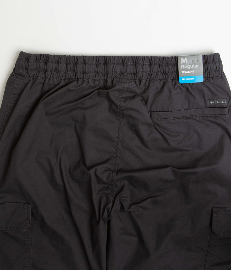 Columbia Rapid Rivers Cargo Pants in Shark