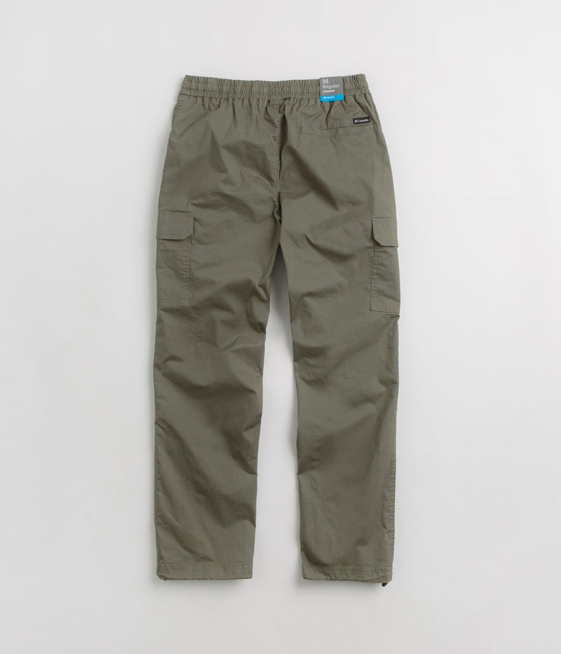 Columbia Rapid Rivers Cargo Pants in Stone Green