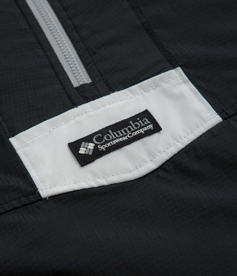 Columbia Riptide Anorak in Black and Columbia Grey / White