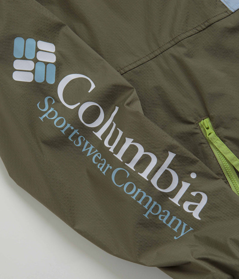 Columbia Riptide Anorak in Stone Green and Napa Green / Whisper
