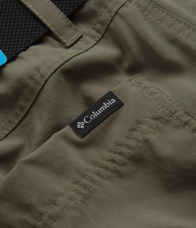 Columbia Silver Ridge Utility Convertible Pants in Stone Green