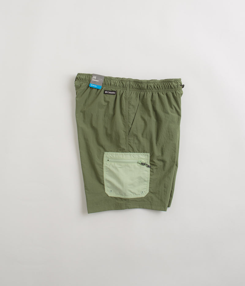 Columbia Summerdry Brief 7" Shorts in Canteen and Sage Leaf