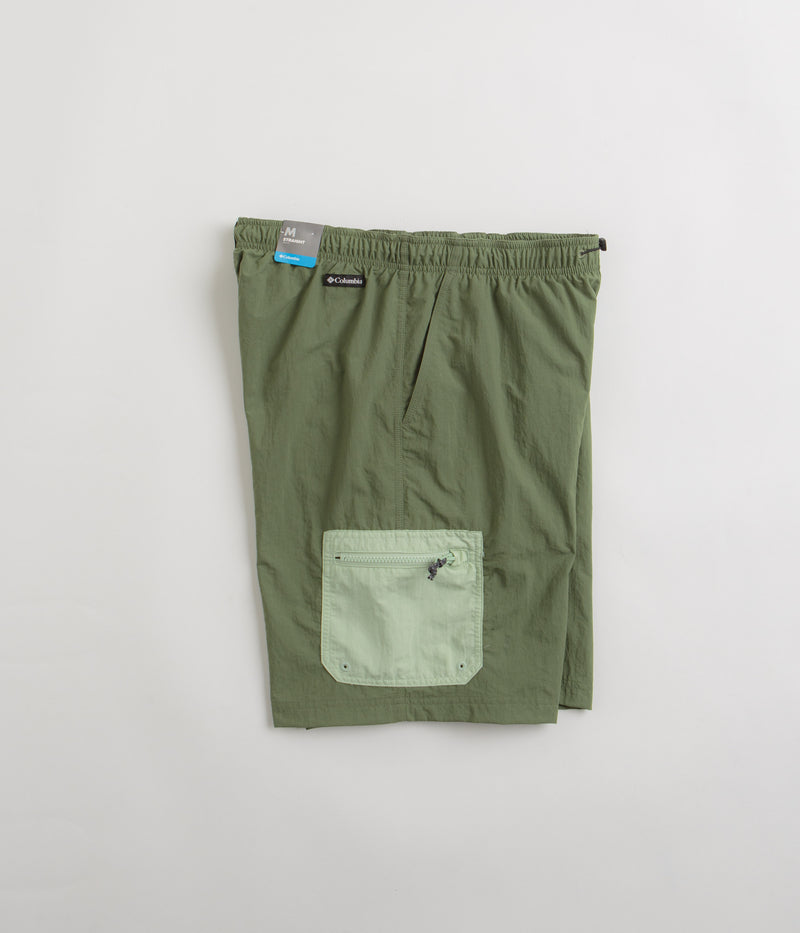 Columbia Summerdry Brief 9" Shorts in Canteen and Sage Leaf