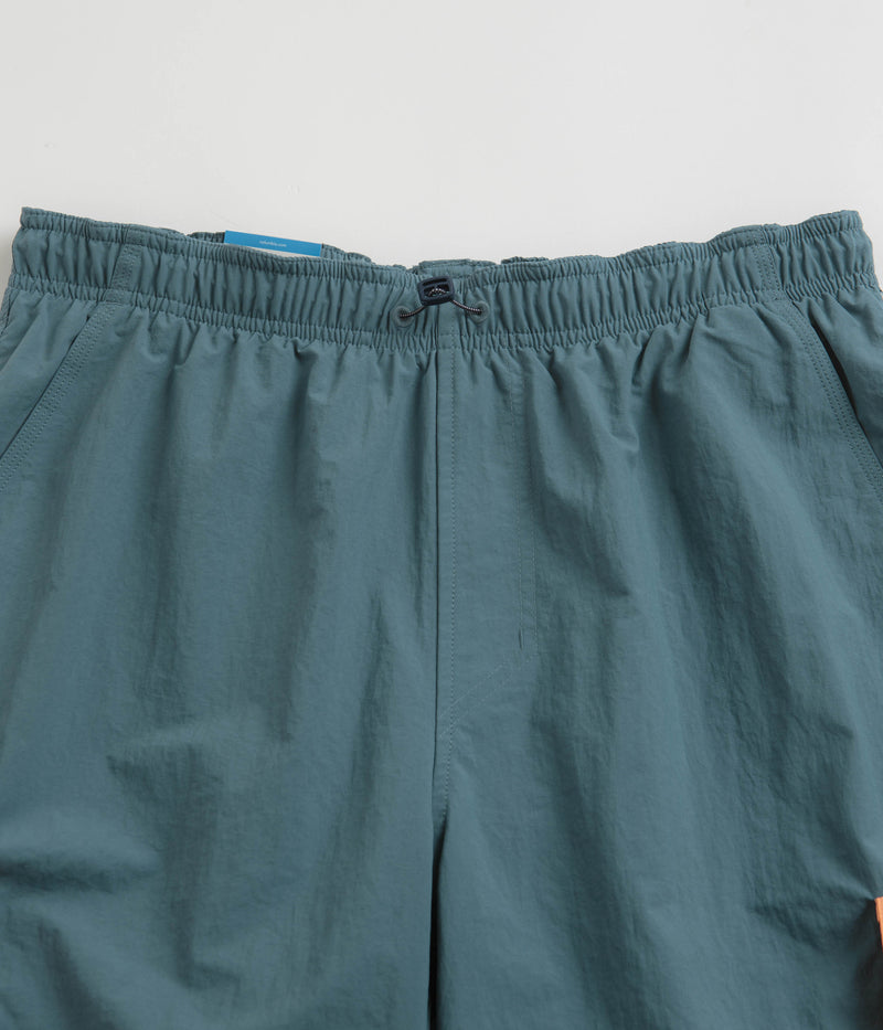 Columbia Summerdry Brief 9" Shorts in Cloudburst and Apricot Fizz
