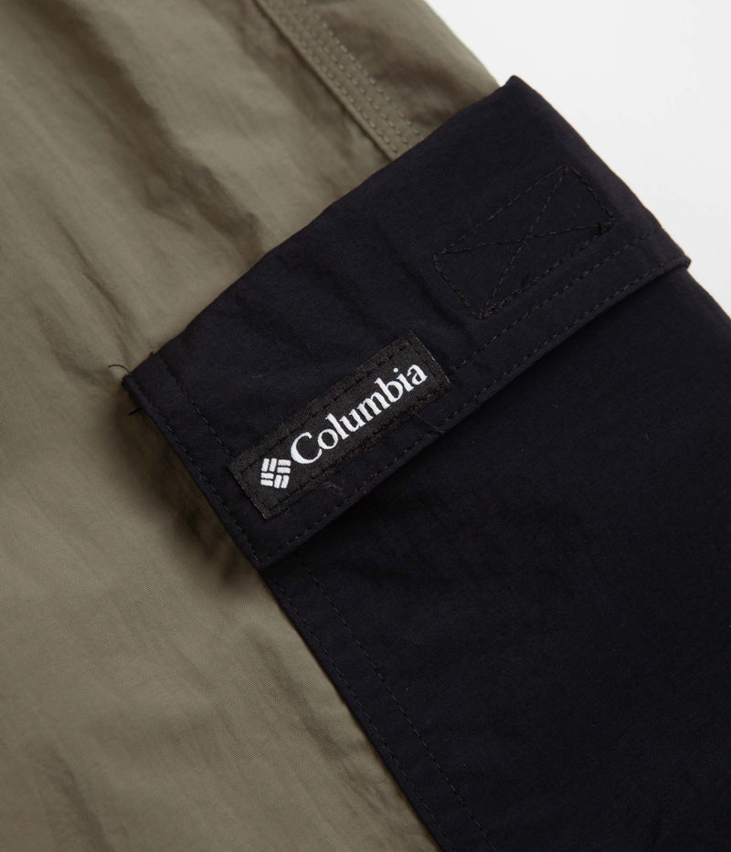 Columbia Summerdry Brief 9" Shorts in Stone Green