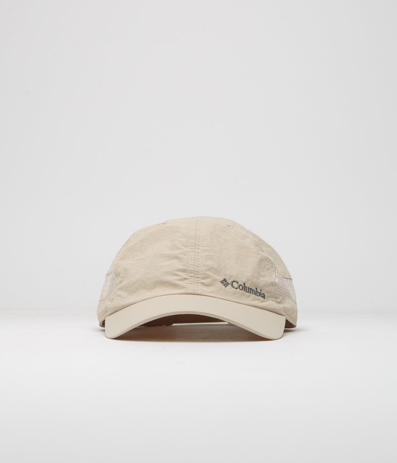 Columbia Tech Shade Cap in Fossil