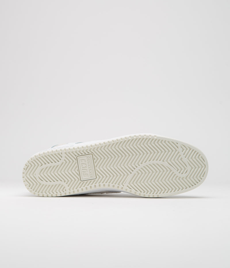 Converse AS-1 Pro Ox Shoes in White and Vaporous Gray / White
