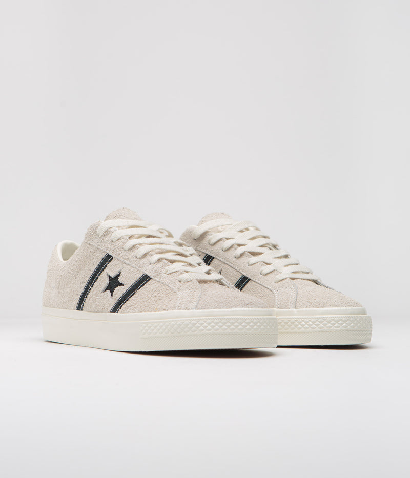 Converse One Star Academy Pro Shoes in Egret and Black / Egret