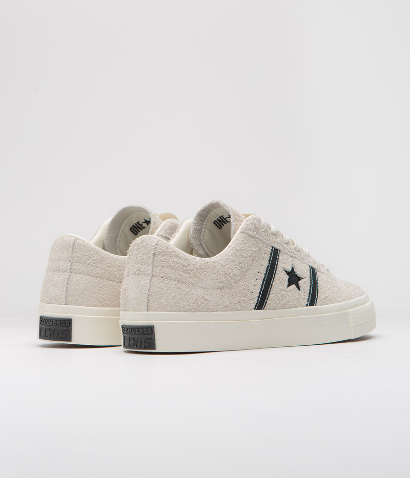 Converse One Star Academy Pro Shoes in Egret and Black / Egret