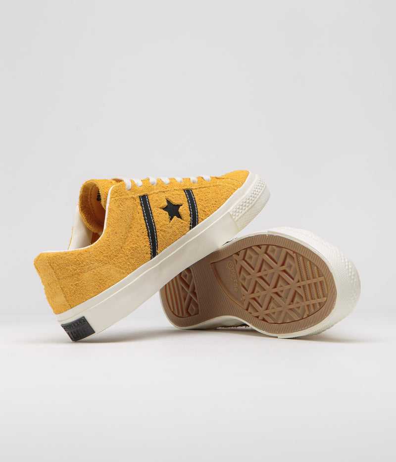 Converse One Star Academy Pro Shoes in Sunflower Gold and Black / Egret