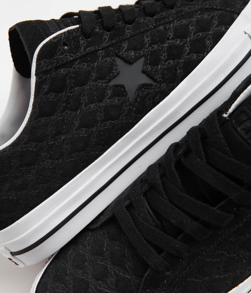 Converse One Star Pro Bones Ox Shoes in Black and Black / White