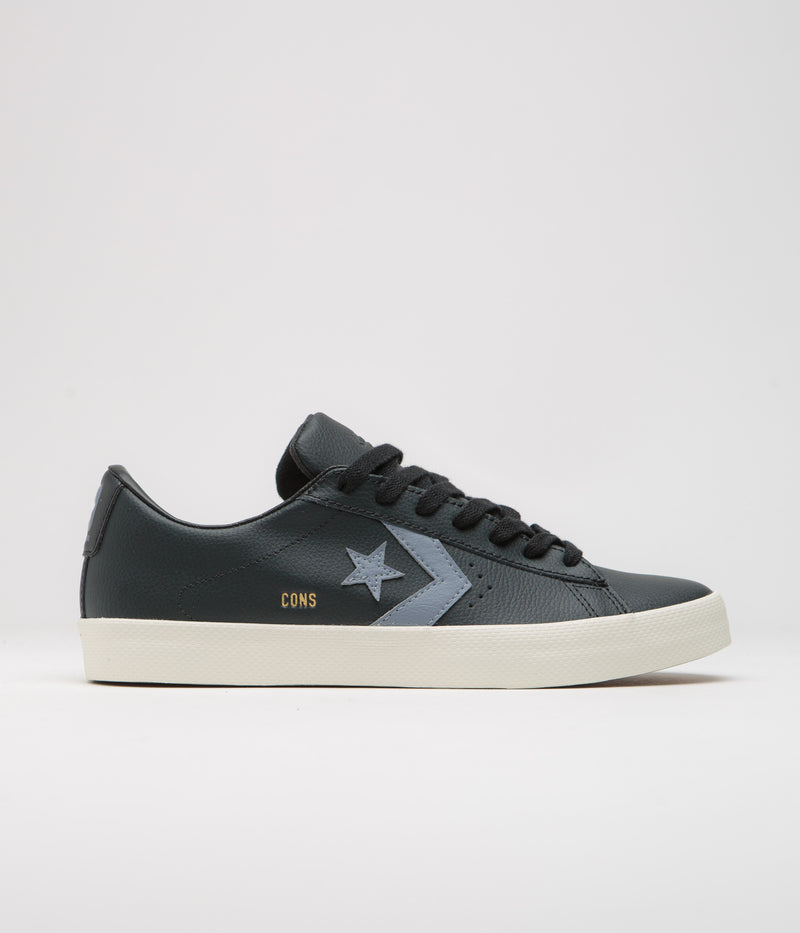Converse PL Vulc Pro Ox Shoes in Black and Lunar Grey / Egret