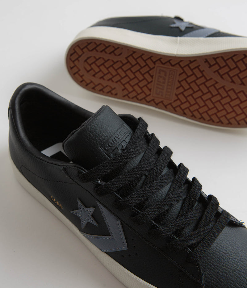 Converse PL Vulc Pro Ox Shoes in Black and Lunar Grey / Egret