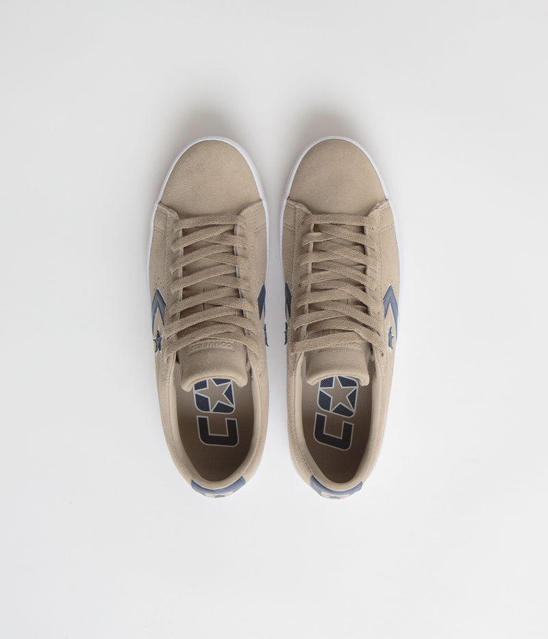 Converse PL Vulc Pro Ox Shoes in Vintage Cargo and White / Navy