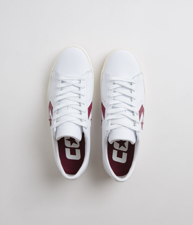Converse PL Vulc Pro Ox Shoes in White and Deep Bordeaux / Egret