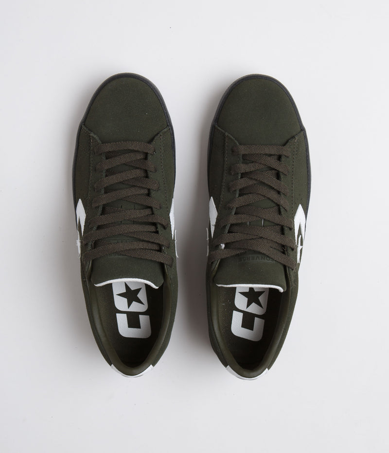Converse Pro Leather Fall Tone Shoes in Forest Shelter and White / Black