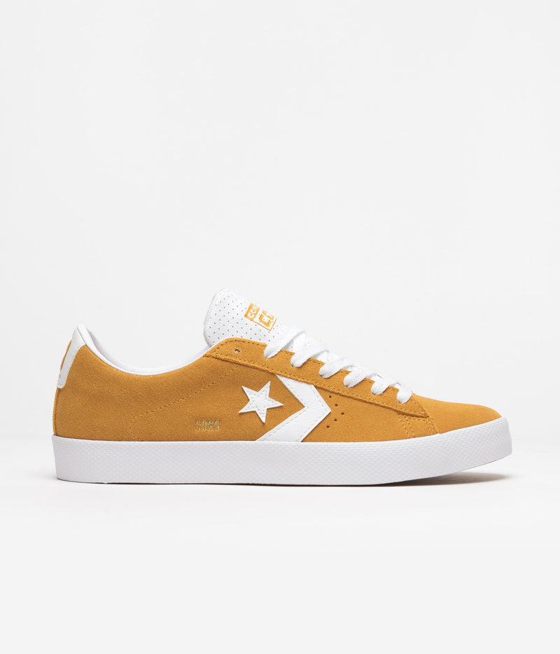 Converse Pro Leather Summer Ox Shoes in Golden Sundial and White / White