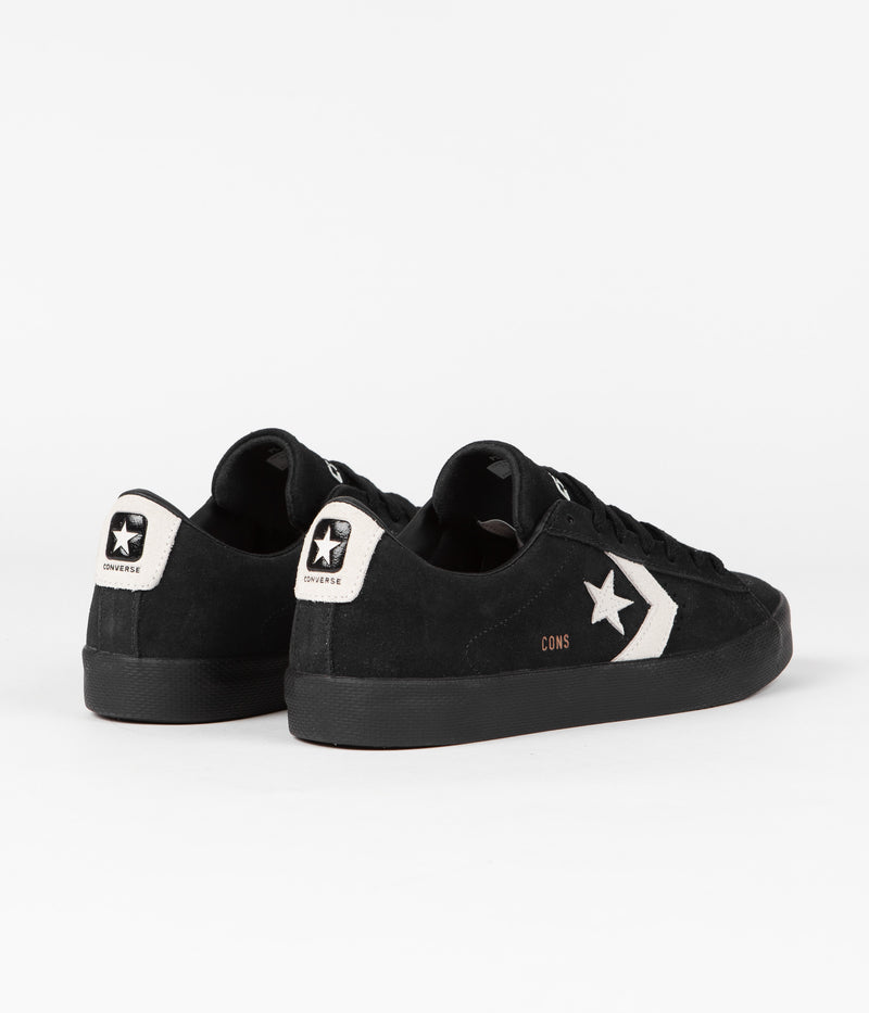 Converse Pro Leather Vulcanized Pro Ox Shoes in Black and Egret / Black