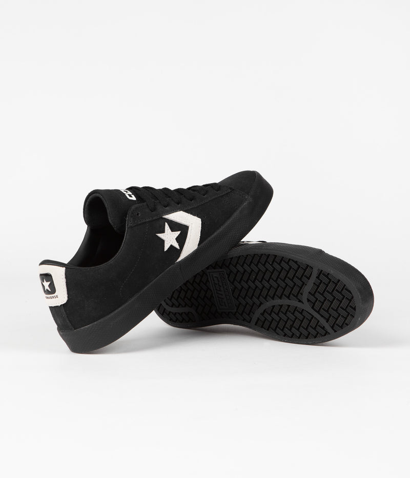 Converse Pro Leather Vulcanized Pro Ox Shoes in Black and Egret / Black
