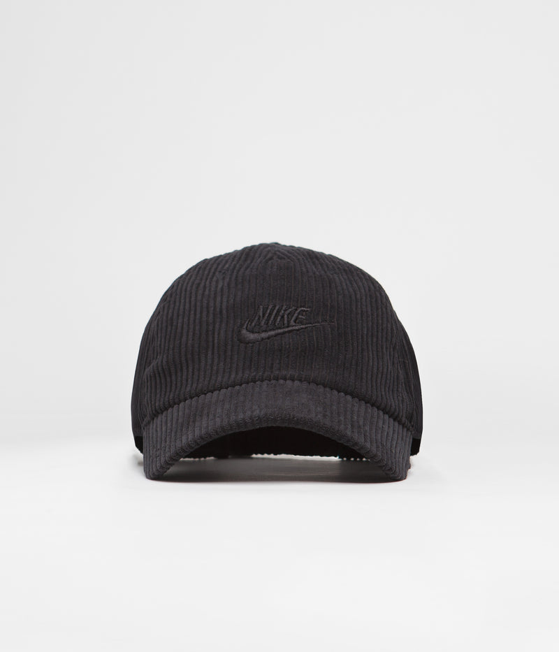 Nike Corduroy Club Cap in Black and Black