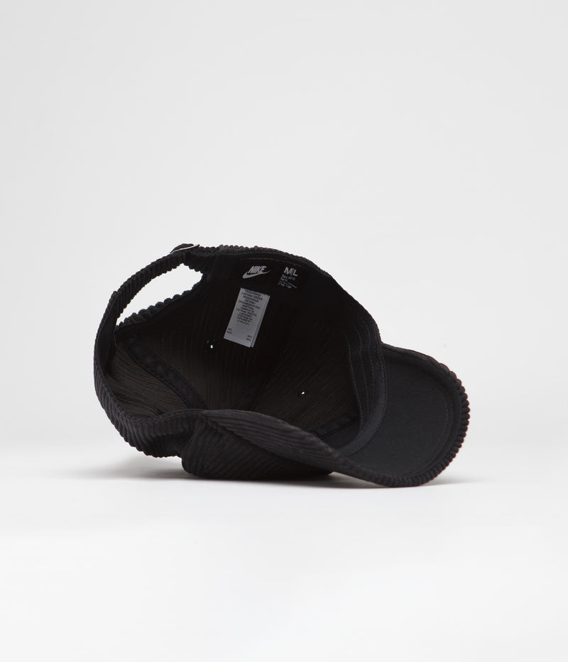 Nike Corduroy Club Cap in Black and Black