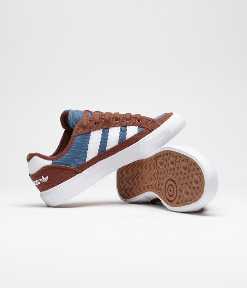 Adidas Court TNS Premiere Shoes in Brown and FTWR White / Crew Blue