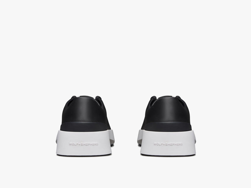 Black / White